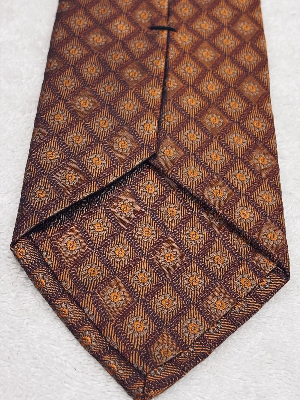 Brand New High Quality Tie By Ike Behar - 3 3/4 Inches Wide